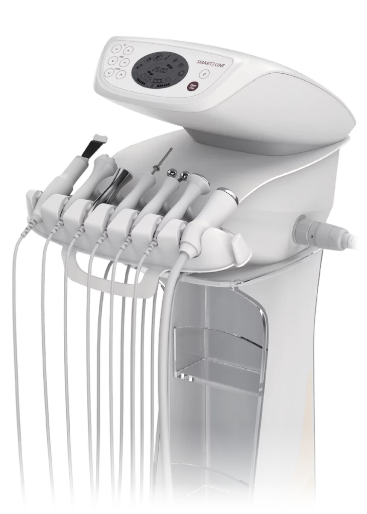 Smart Line เทคโนโลยีทำความสะอาด
และฟื้นฟูผิวหน้าที่ล้ำลึกแบบครบวงจร